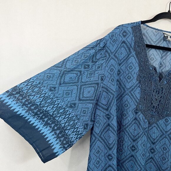 Catherines Blue Ikat Print Boho Top Crochet Bib V-Neck Flowy - Size 3X - Picture 3 of 6